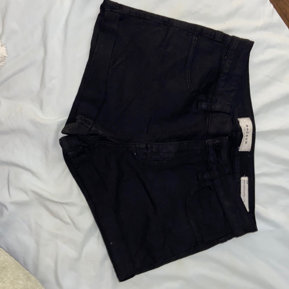 Black Pacsun Super Stretch Shortie, Size 26
